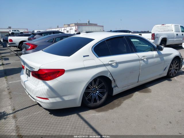 2019 BMW 530E WBAJA9C56KB254927 Photo 3