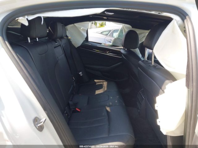 2019 BMW 530E WBAJA9C56KB254927 Photo 7