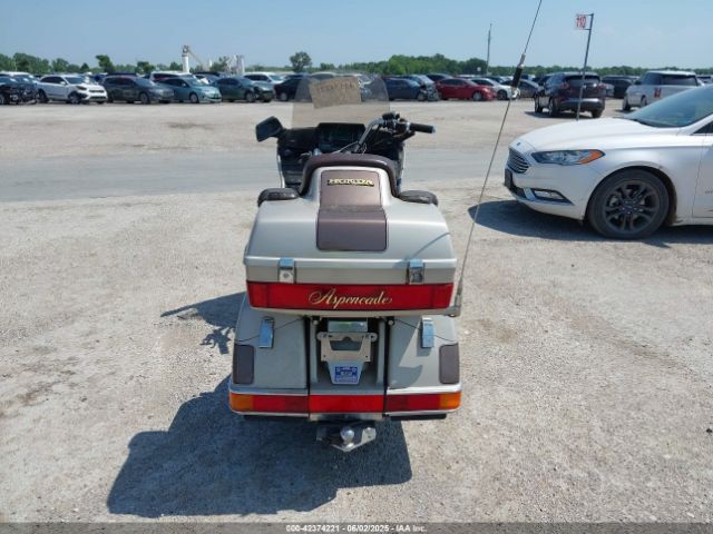 1985 HONDA GL1200 1HFSC1452FA102047 Photo 5