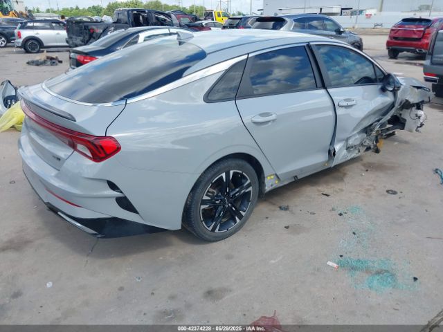 2022 KIA K5 5XXG64J26NG142749 Photo 3