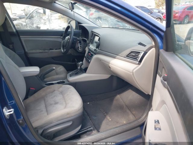 5NPD84LF8HH105465 Hyundai ELANTRA SE