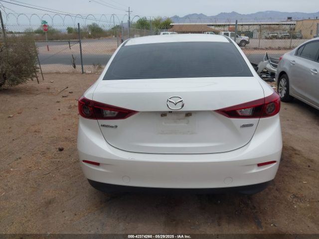 JM1BM1T74G1355527 Mazda Mazda3 I Sport