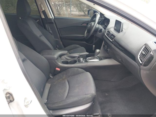 JM1BM1T74G1355527 Mazda Mazda3 I Sport