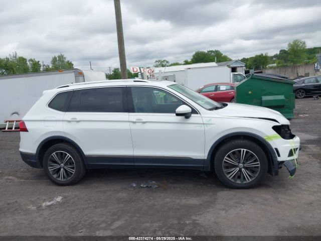 3VV2B7AX7JM099570 Volkswagen Tiguan 2.0t Se/2.0t Sel