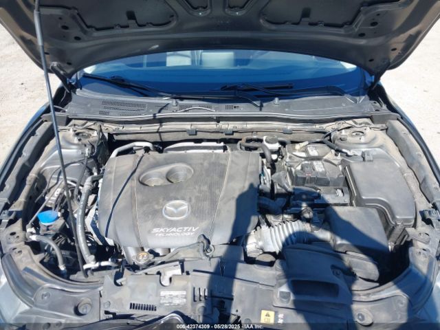 JM1BN1V39J1158139 Mazda Mazda3 Touring