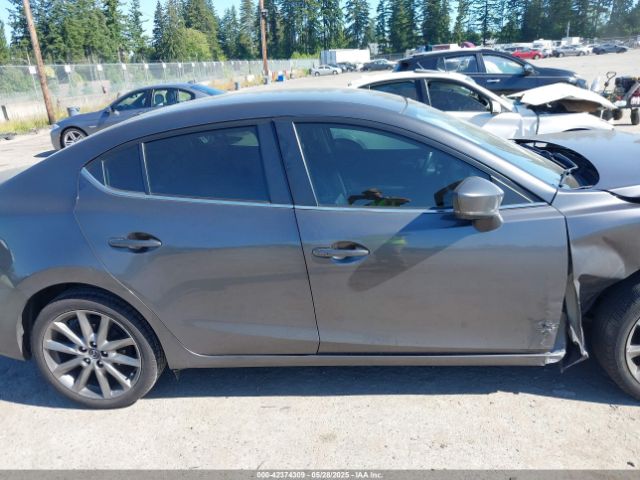 JM1BN1V39J1158139 Mazda Mazda3 Touring