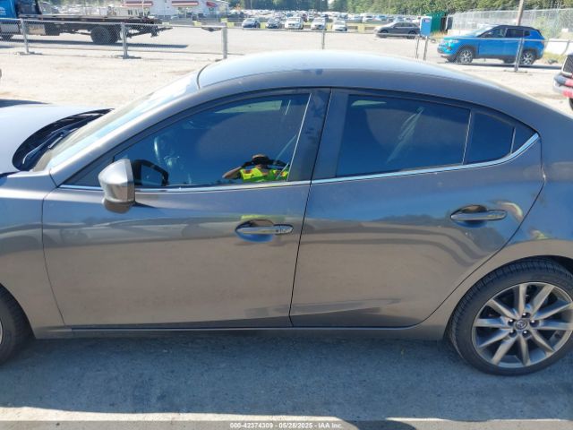 JM1BN1V39J1158139 Mazda Mazda3 Touring
