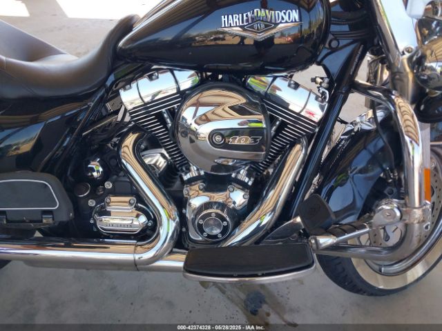 2015 HARLEY-DAVIDSON FLHR 1HD1FBM10FB645986 Photo 7