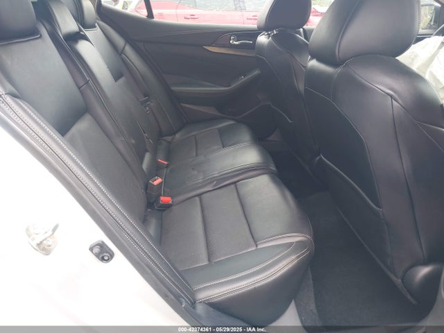 1N4AA6AV1KC361453 Nissan 2019