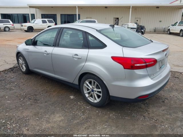 1FADP3F22GL395496 Ford FOCUS SE