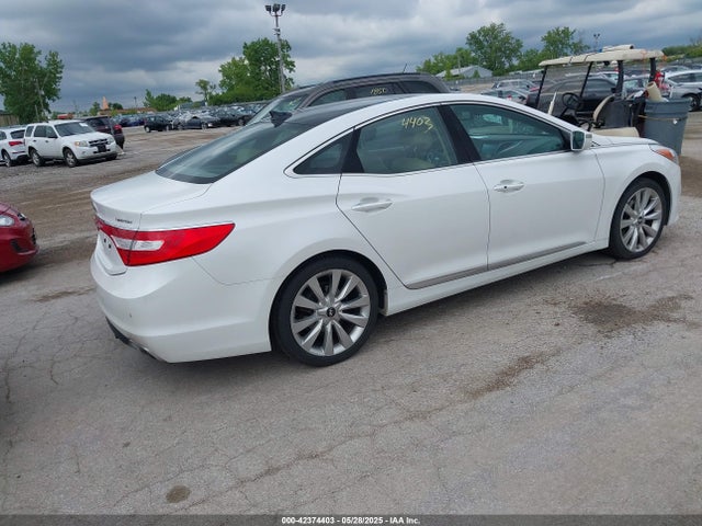 KMHFH4JG6GA547389 Hyundai Azera Limited