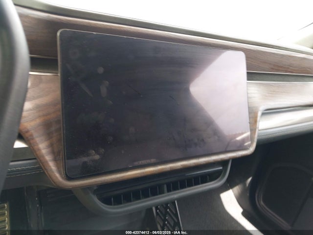 Rivian r1t 2022 7FCTGAAL8NN005099 Image 17