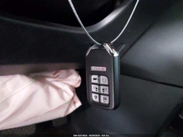 Honda j35y7 2023 5FNRL6H81PB013329 Image 11
