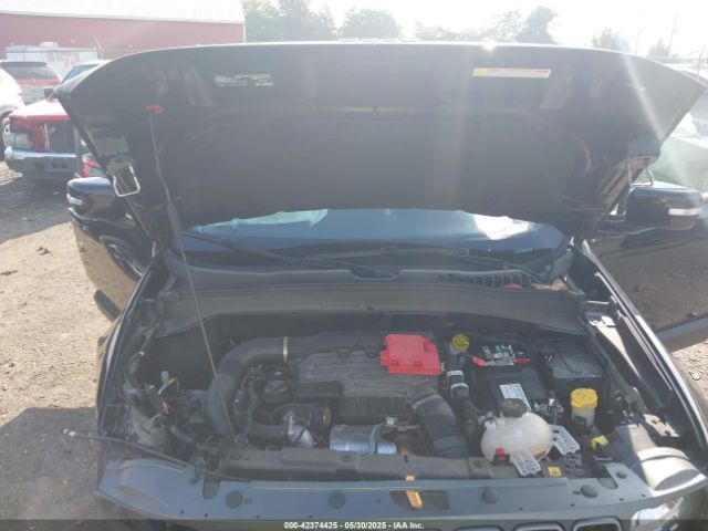 2022 JEEP RENEGADE ZACNJDD11NPN71962 Photo 9