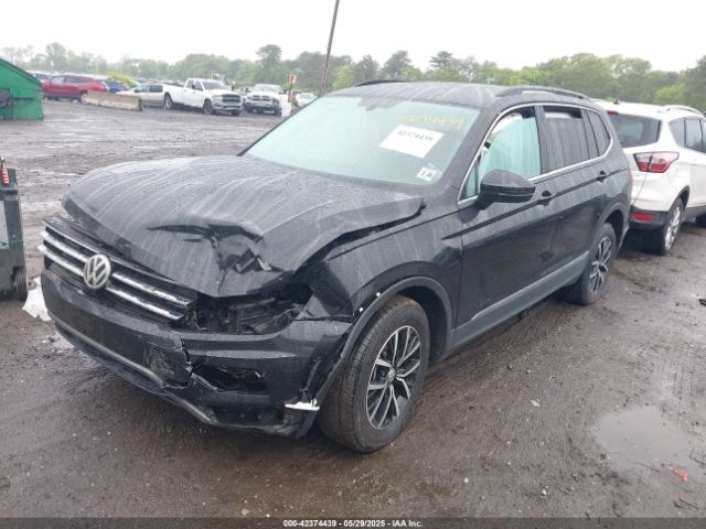 2021 VOLKSWAGEN TIGUAN 3VV3B7AX4MM114454 Photo 1
