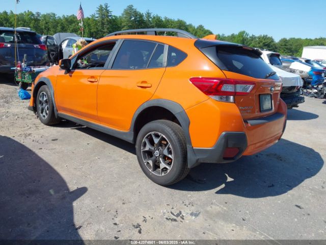 2018 SUBARU CROSSTREK JF2GTADC5J8287470 Photo 2