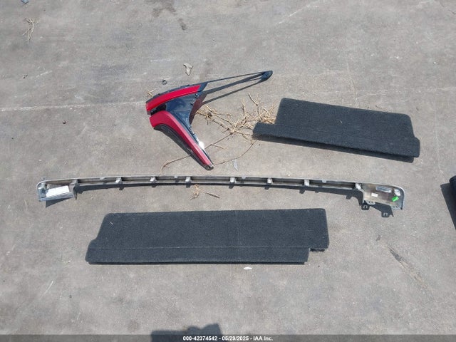 1GNERGKS3RJ215941 Chevrolet lk0