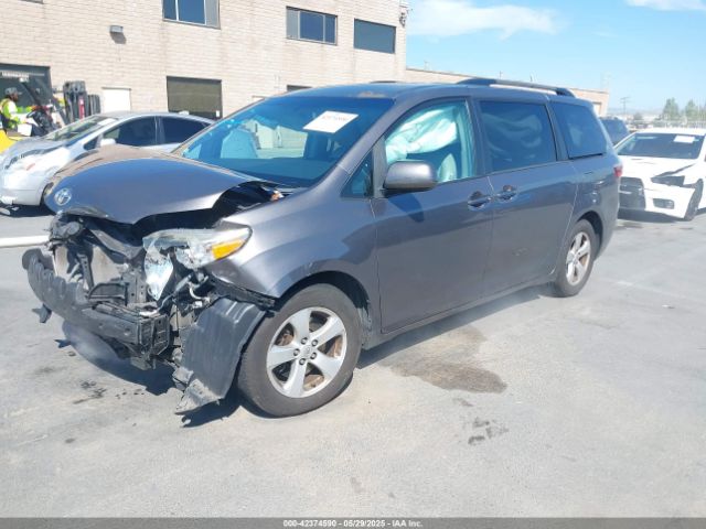 2016 TOYOTA SIENNA 5TDKK3DC3GS759709 Photo 1