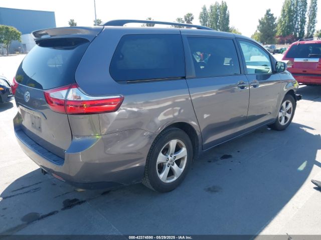 2016 TOYOTA SIENNA 5TDKK3DC3GS759709 Photo 3