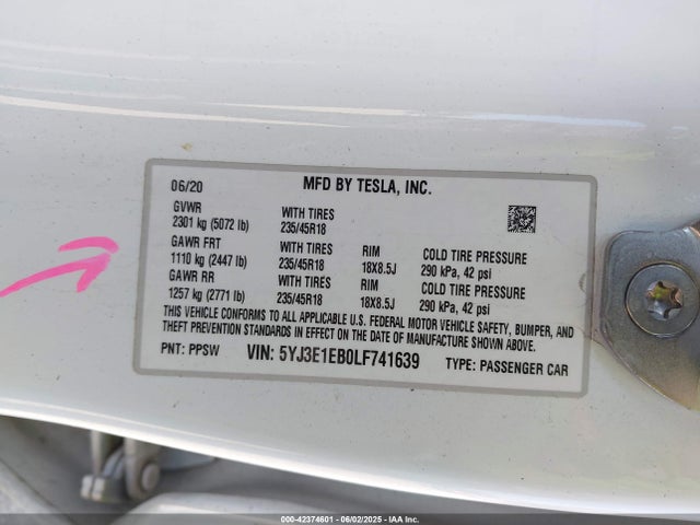 5YJ3E1EB0LF741639 Tesla 2020