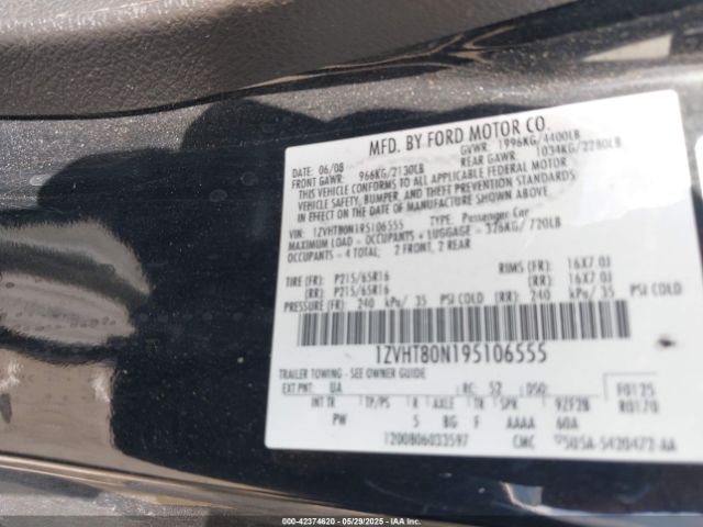 2009 FORD MUSTANG 1ZVHT80N195106555 Photo 8