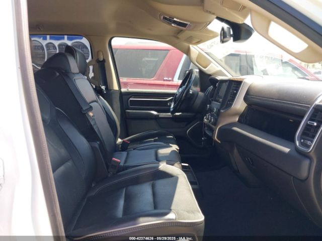 1C6SRFJT5KN760383 RAM 1500