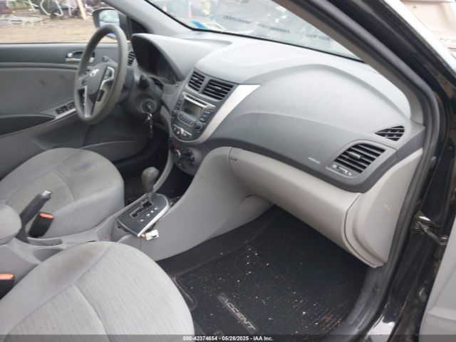 KMHCT4AE1HU328517 Hyundai Accent Value Edition