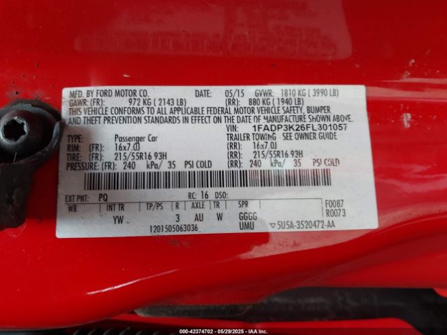 1FADP3K26FL301057 Ford FOCUS SE
