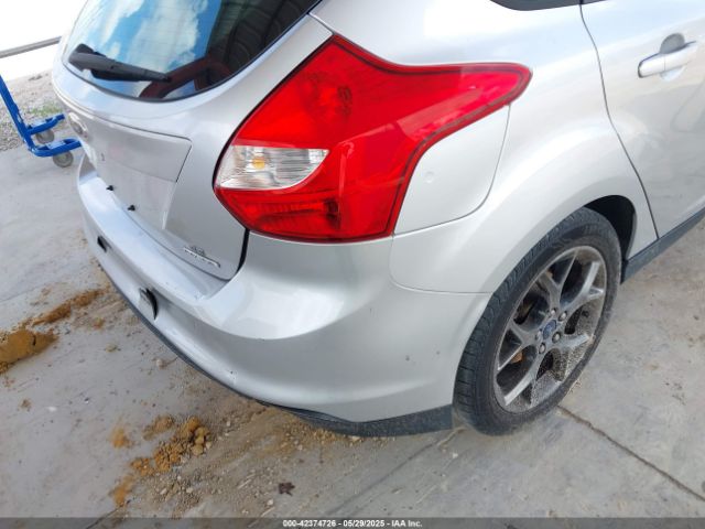 1FADP3K24EL443910 Ford FOCUS SE