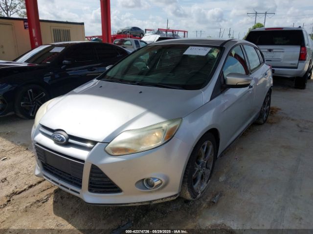 1FADP3K24EL443910 Ford FOCUS SE