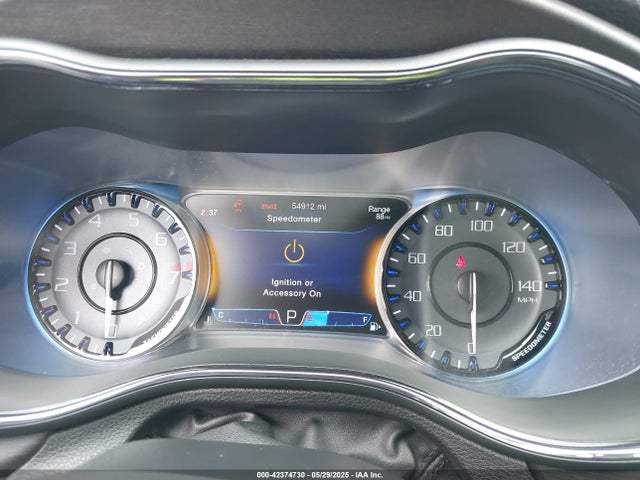1C3CCCDG3GN110510 Chrysler 200 S