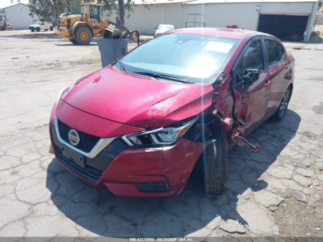 3N1CN8EV8NL861988 Nissan Versa