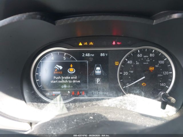 3N1CN8EV8NL861988 Nissan Versa