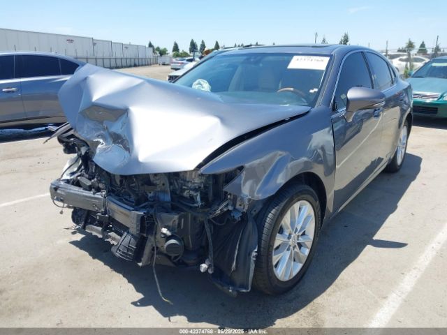 2013 LEXUS ES 300H JTHBW1GG5D2028515 Photo 1