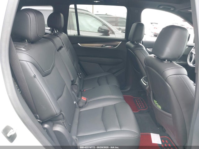 1GYKPAR47MZ221123 Cadillac lsy