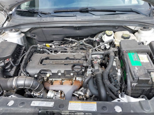 Chevrolet LUV 2014 1G1PC5SB9E7458810 Image 10
