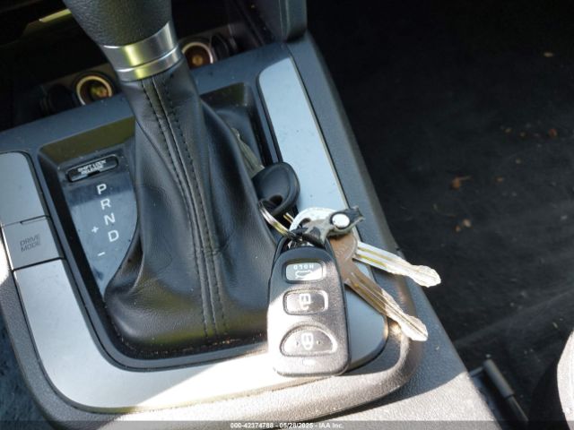 5NPD84LF7JH341207 Hyundai ELANTRA SEL