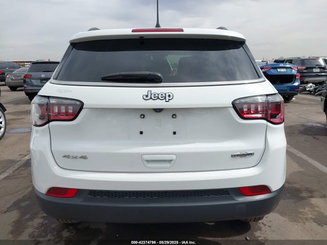 Jeep Compass Latitude 4x4 2022 3C4NJDBB6NT115950 Image 16