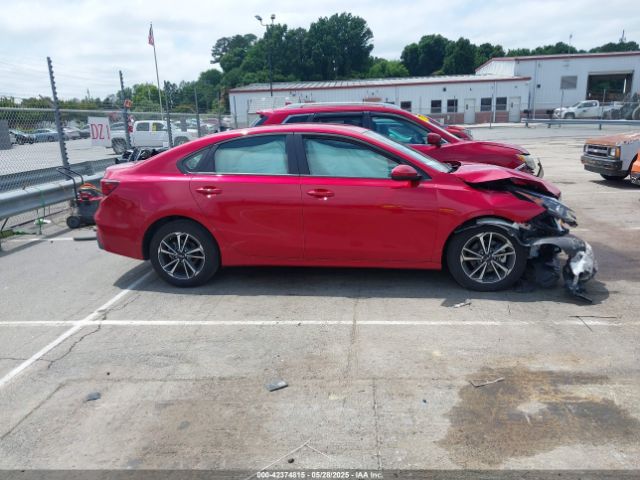 3KPF24AD7RE752697 KIA Forte Lxs