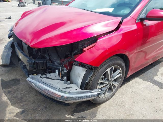 3KPF24AD7RE752697 KIA Forte Lxs
