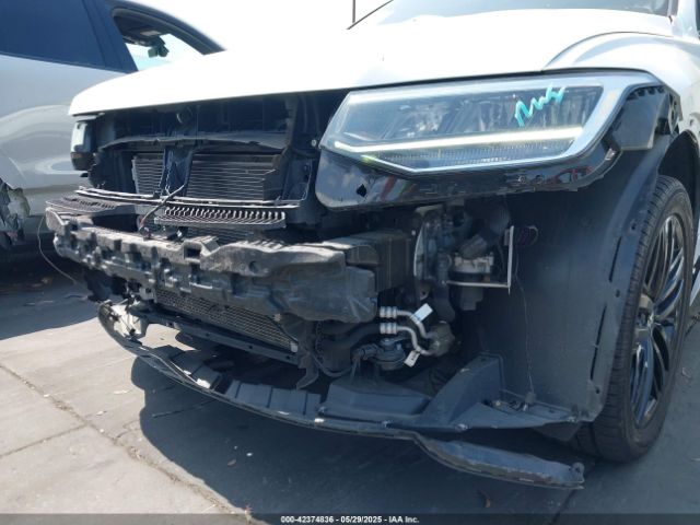 3VVCB7AX1NM078210 Volkswagen Tiguan