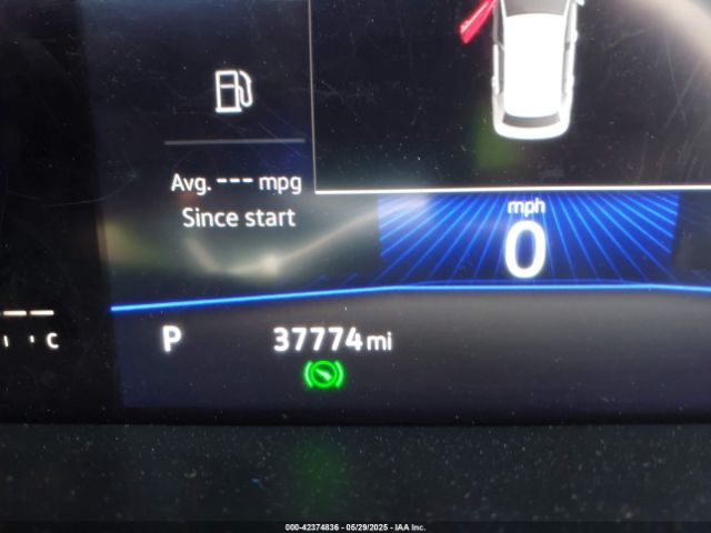3VVCB7AX1NM078210 Volkswagen Tiguan