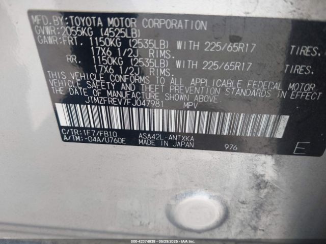 JTMZFREV7FJ047981 Toyota RAV4 LE