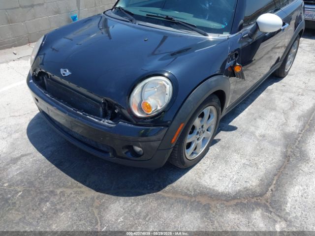 2008 MINI COOPER WMWMF33528TT64971 Photo 5