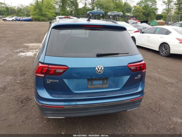 3VV2B7AX9JM020223 Volkswagen Tiguan 2.0t Se/2.0t Sel