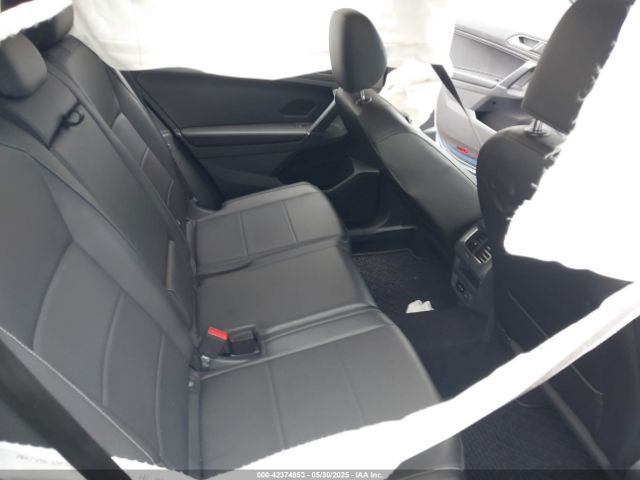 3VV2B7AX9JM020223 Volkswagen Tiguan 2.0t Se/2.0t Sel