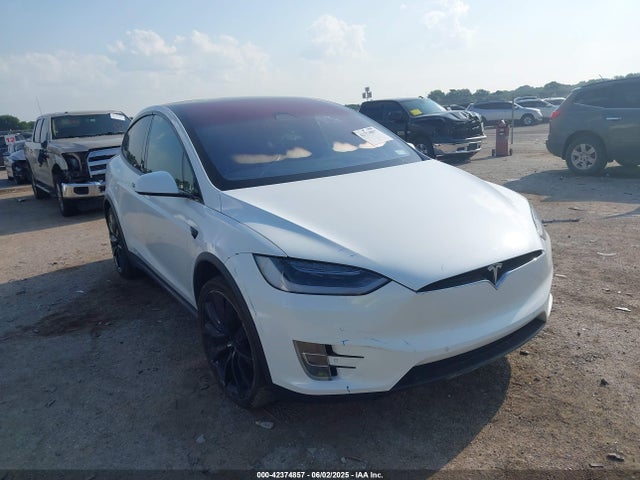 2017 TESLA MODEL X 5YJXCDE28HF068308 Photo 0