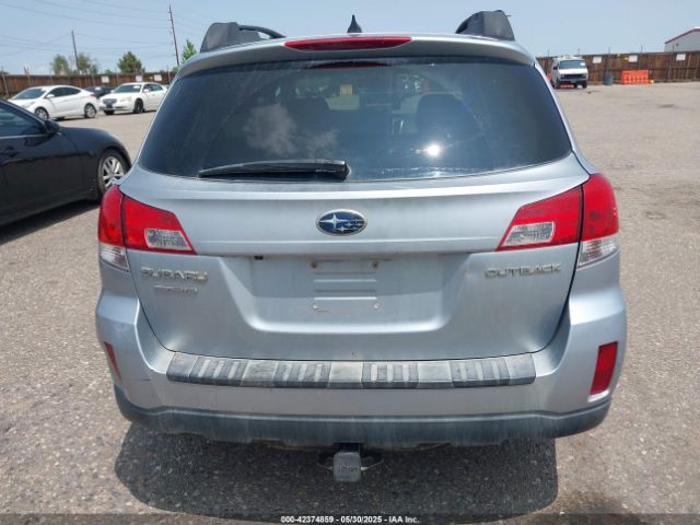 4S4BRCEC8E3300020 Subaru Outback 2.5i Premium