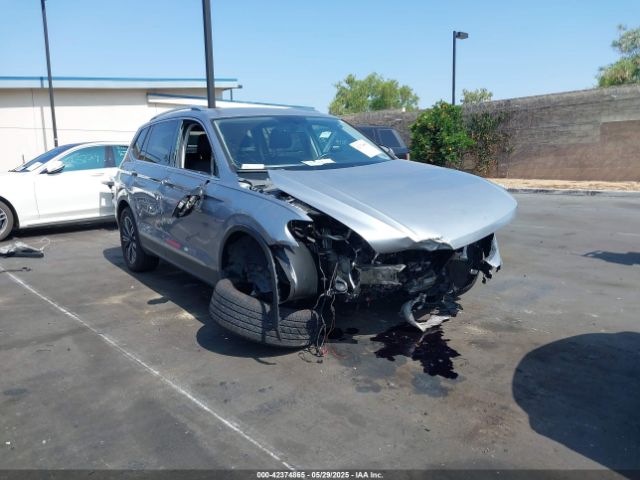 2019 VOLKSWAGEN TIGUAN 3VV3B7AX2KM118001 Photo 5