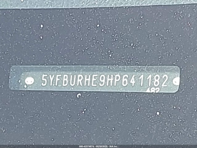 Toyota 2zr-fe 2017 5YFBURHE9HP641182 Image 9
